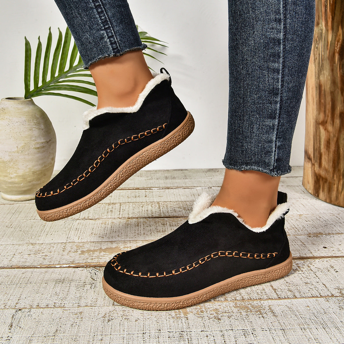 Johanne™ | Unsure and Cozy