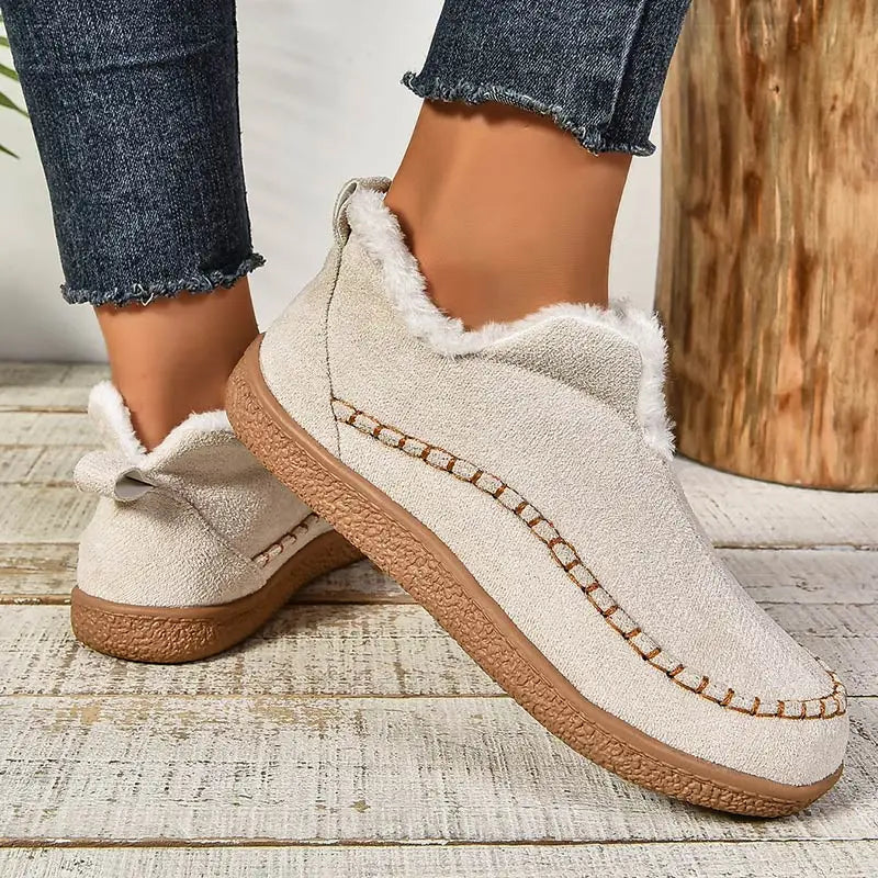 Johanne™ | Unsure and Cozy