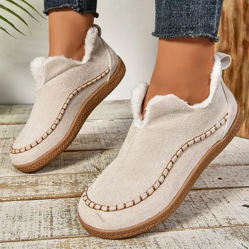 Johanne™ | Unsure and Cozy