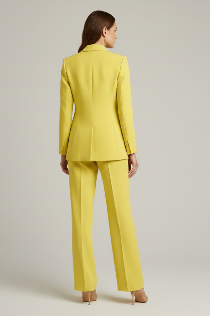 Suit Set – Structured Blazer and Wide-Leg Trousers