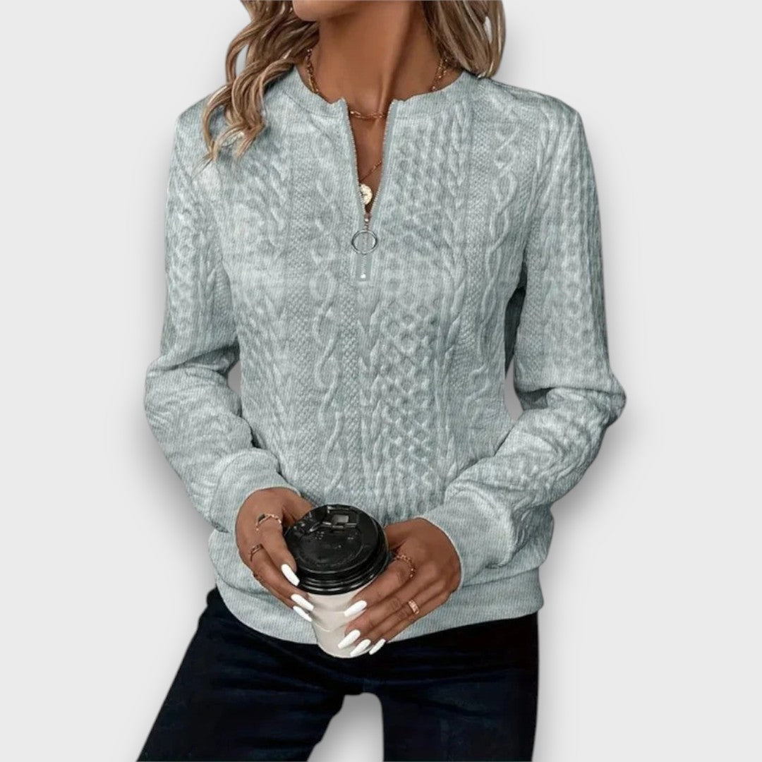 Solena – Zip-up Sweater in Twisted Knit