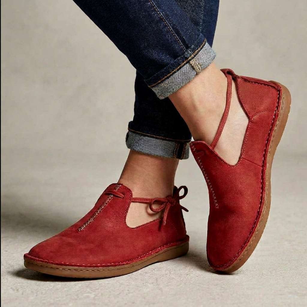 Velora | Comfortable Moccasins with Adjustable Strap